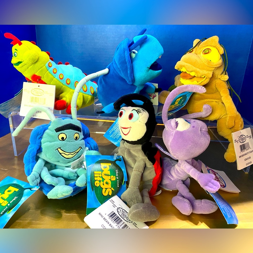 DISNEY STORE EXCLUSIVE NWT VTG 90s BUGS LIFE COLLECTIBLE BEAN BAG PLUSH SET (6)
